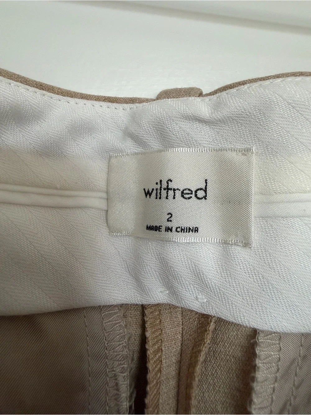 Aritzia Effortless Pant Size 2